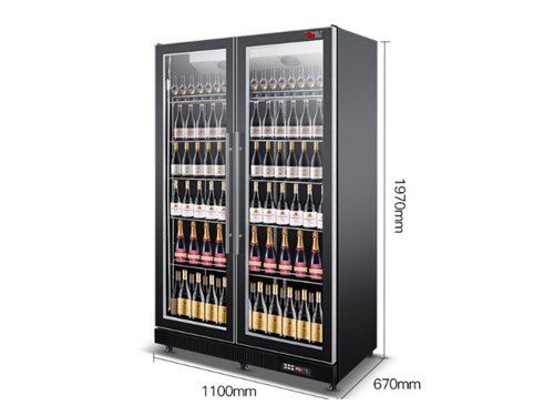 三門(mén)展示柜